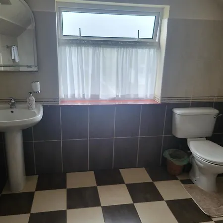 Ard A Mhaoire Holiday home *